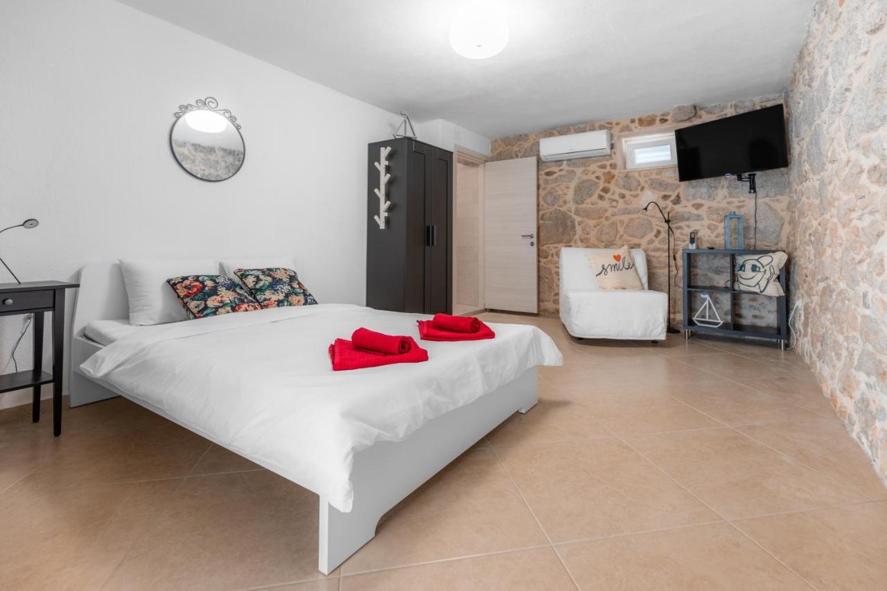 Apartman Otto Punat Esterno foto